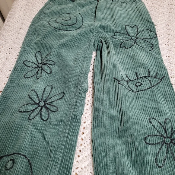 ❤️Pacsun 90s Boyfriend Embroidered Corduroy Jeans 24/31 - Picture 4 of 14